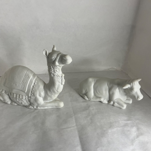 Vintage Avon Nativity Collectibles Porcelain Figurine Set 1980's - Picture 13 of 15